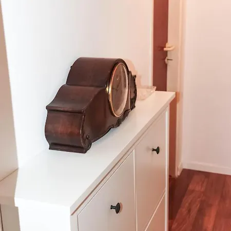 Tina Apartman *